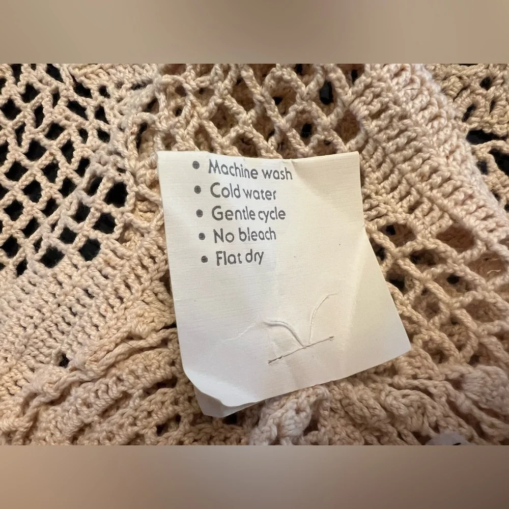 Vintage Hand Crocheted Tablecloth Off White‎ 68